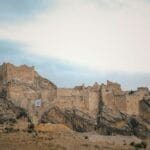 Kamienna twierdza na skalistym urwisku w Adıyaman w Turcji